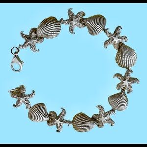 Sea life Silver Bracelet 7”, silver does not get dark